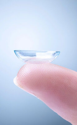 kính áp tròng tốt